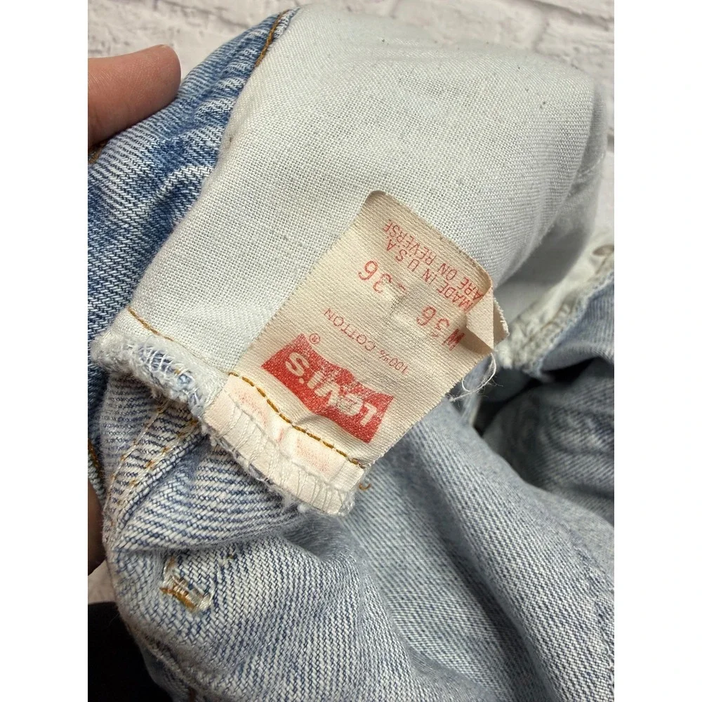 Vintage Levis 517‎ Orange Tab Mens Denim Shorts Light Wash Cut Off Size 36 USA